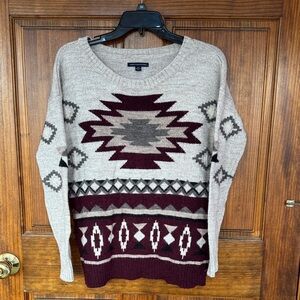 American Eagle Outfitters Beige and Burgundy Patterned Sweater